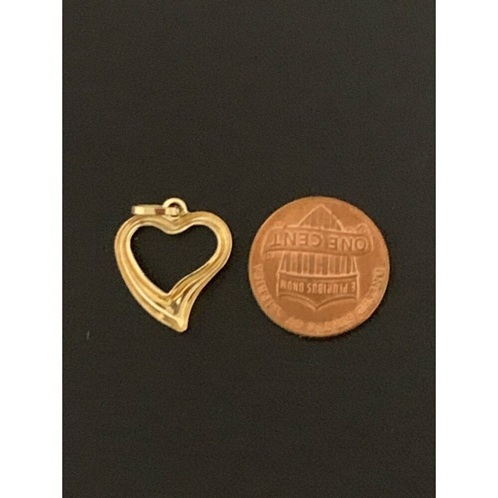 18K Gold Pendant Open Heart 0.66grams - Picture 6 of 10
